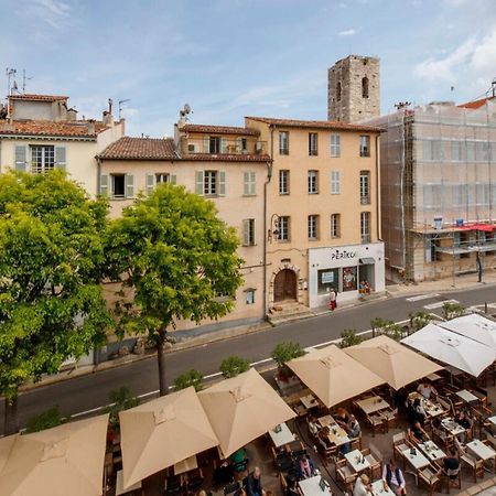 Ferienwohnung 06M - Old Antibes Beautiful Duplex Terrace With Sea View Exterior foto