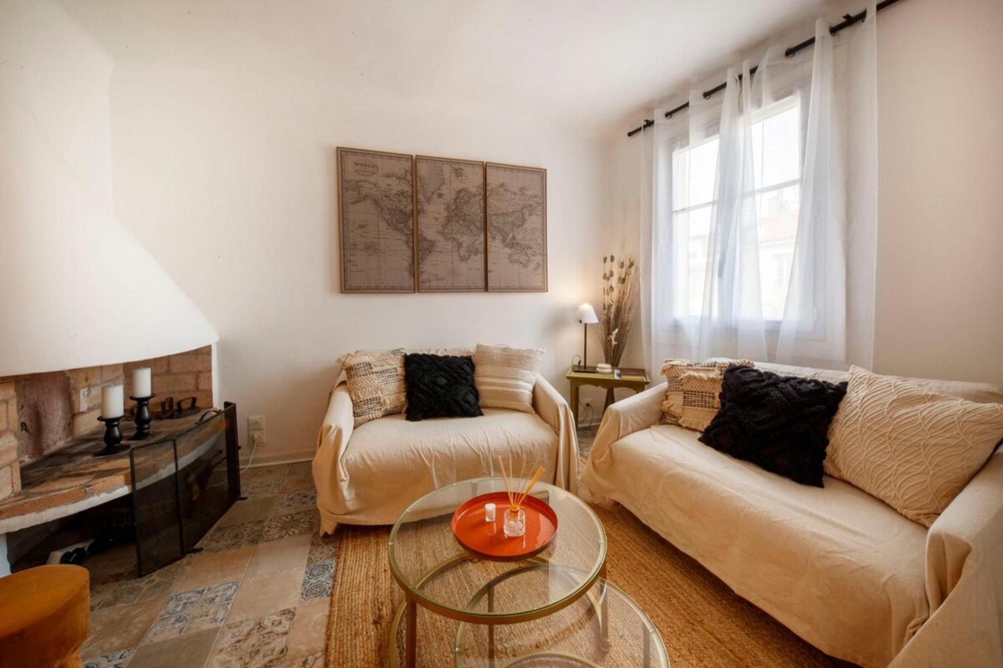 Ferienwohnung 06M - Old Antibes Beautiful Duplex Terrace With Sea View Exterior foto